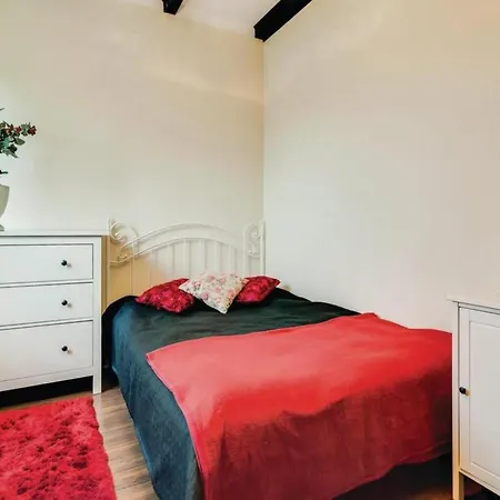 Vakantiehuis Comfortable On Jamno Podamirowo