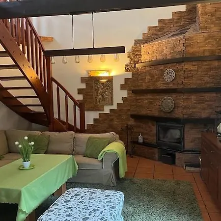 Comfortable On Jamno Vakantiehuis *